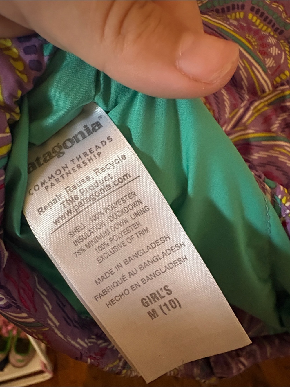 Patagonia Kids Purple Patterned insulated Puffer Down Jacket - Picture 5 of 5